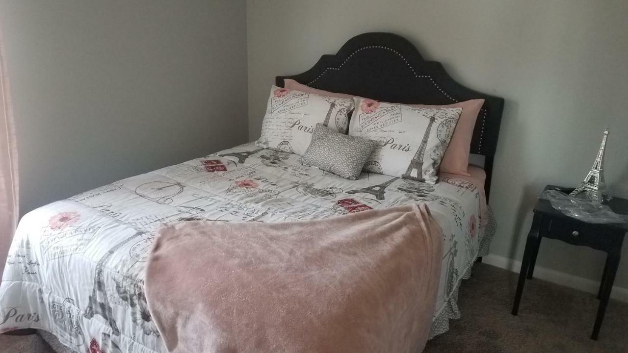 Cozy Cottage Feel, 5 Mins From Ft. Bragg Fayetteville Exterior foto